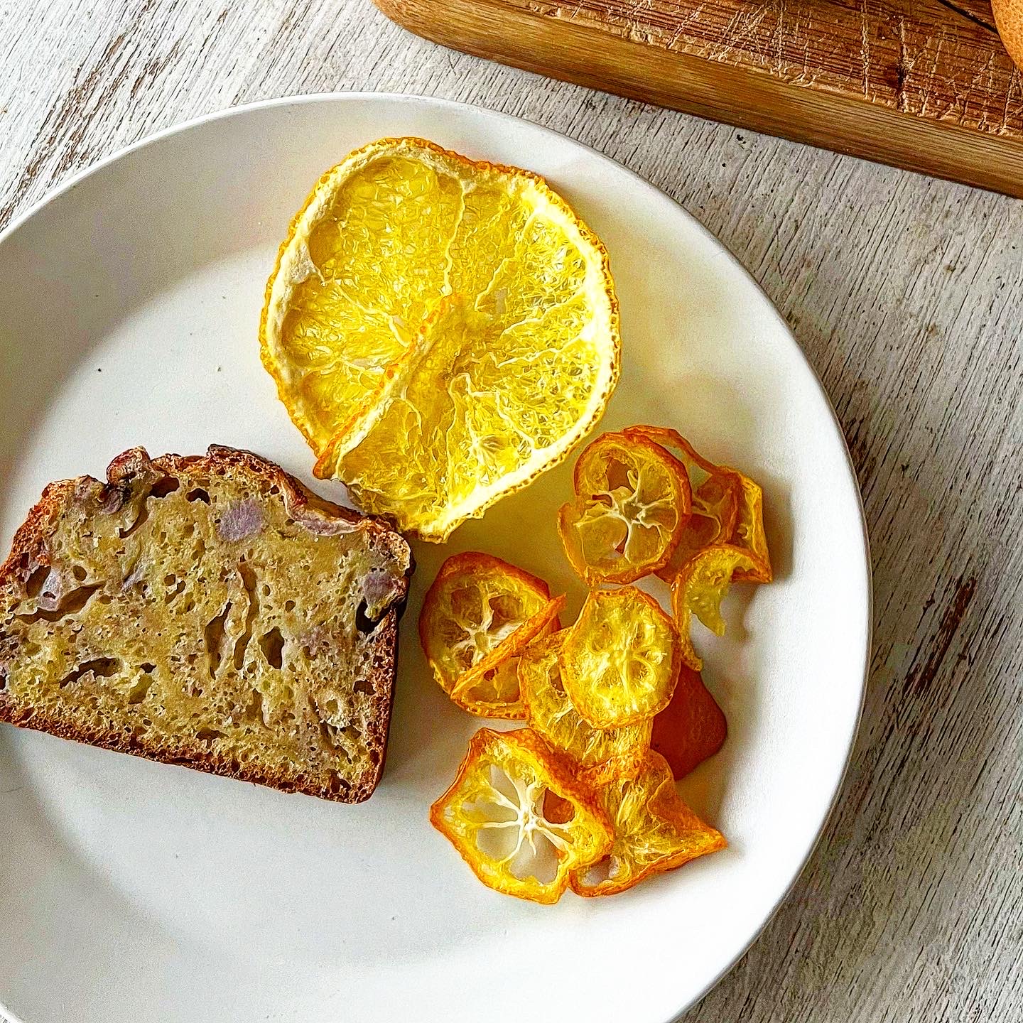 便利調理器具エアフライヤー で自家製ドライフルーツ ラクッチーナサッチ